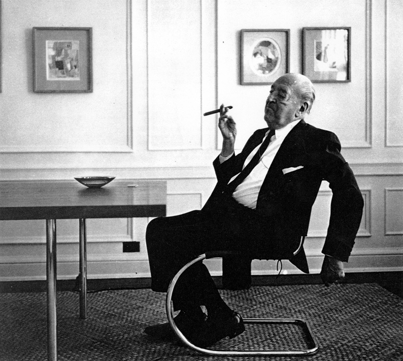 Mies van der Rohe en su apartamento de Chicago (1964)