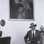 Genco Russo en su casa, Sicilia, 1959 © Sergio Larraín /  Magnum Photos